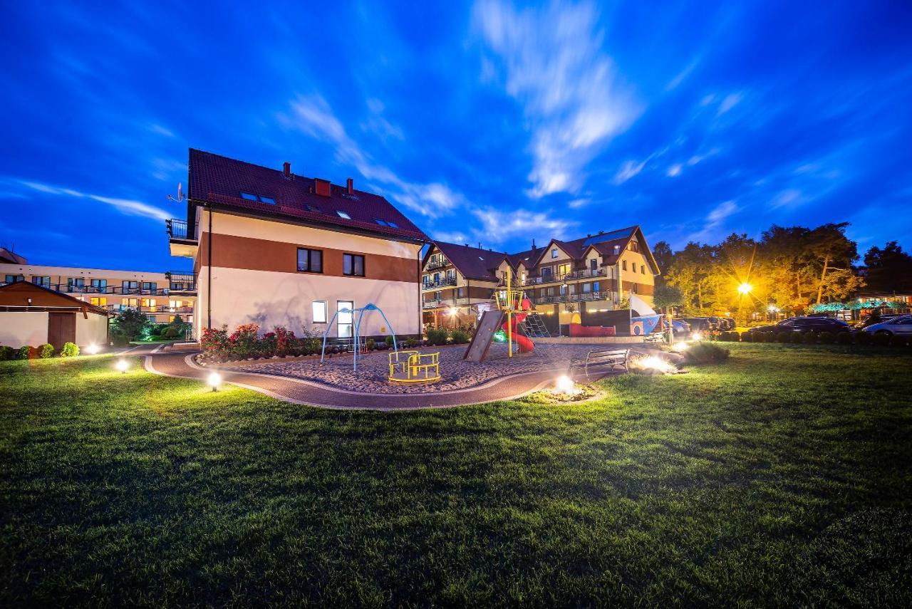 Dom Wypoczynkowy Rejs Łeba Esterno foto
